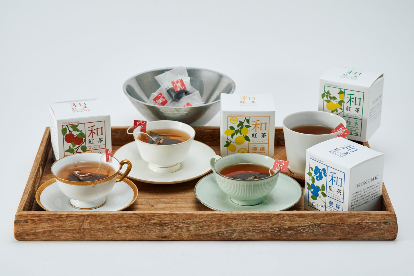 Slightly sweet Japanese black tea - blueberry