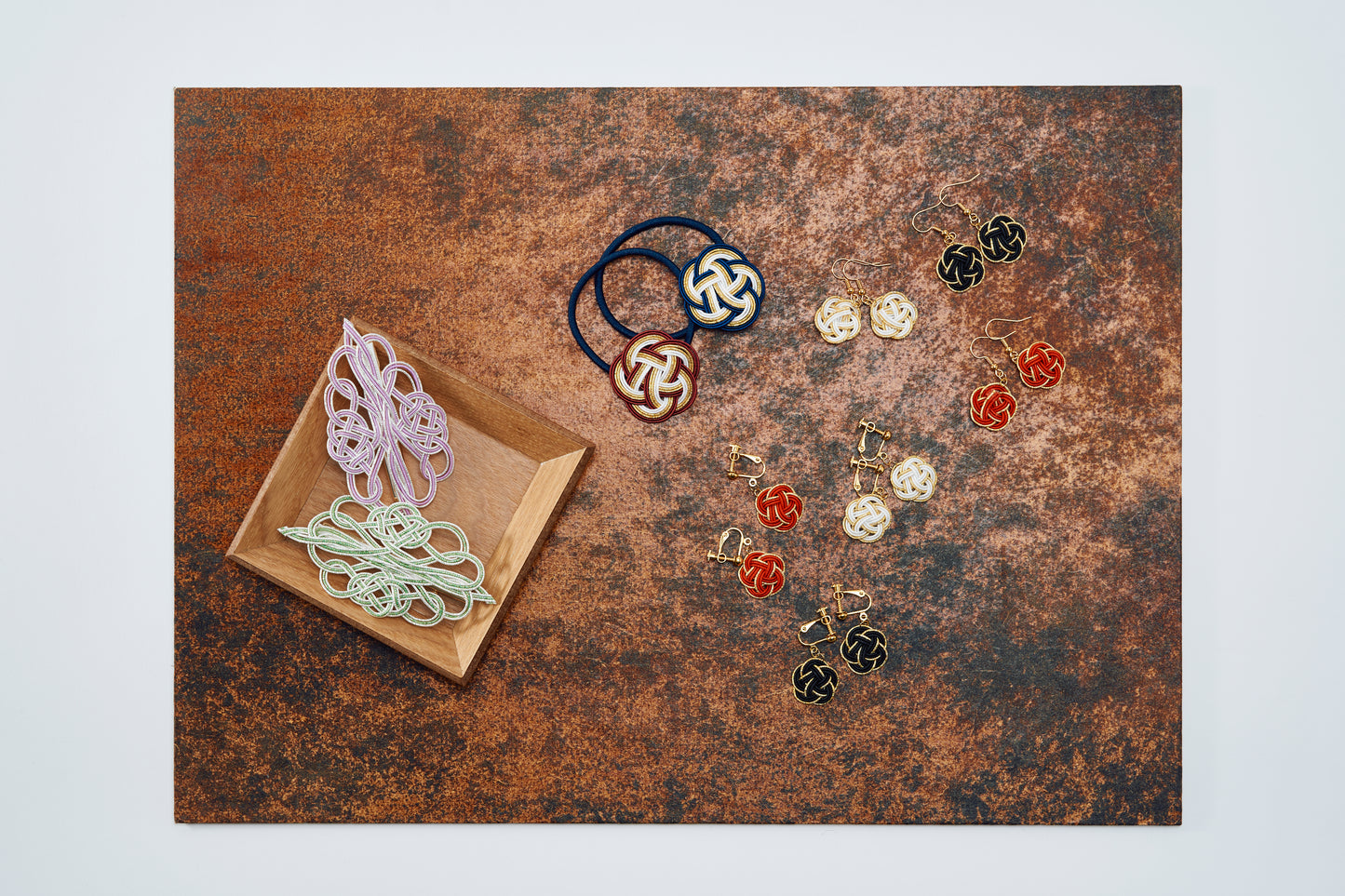 Mizuhiki pierced earrings