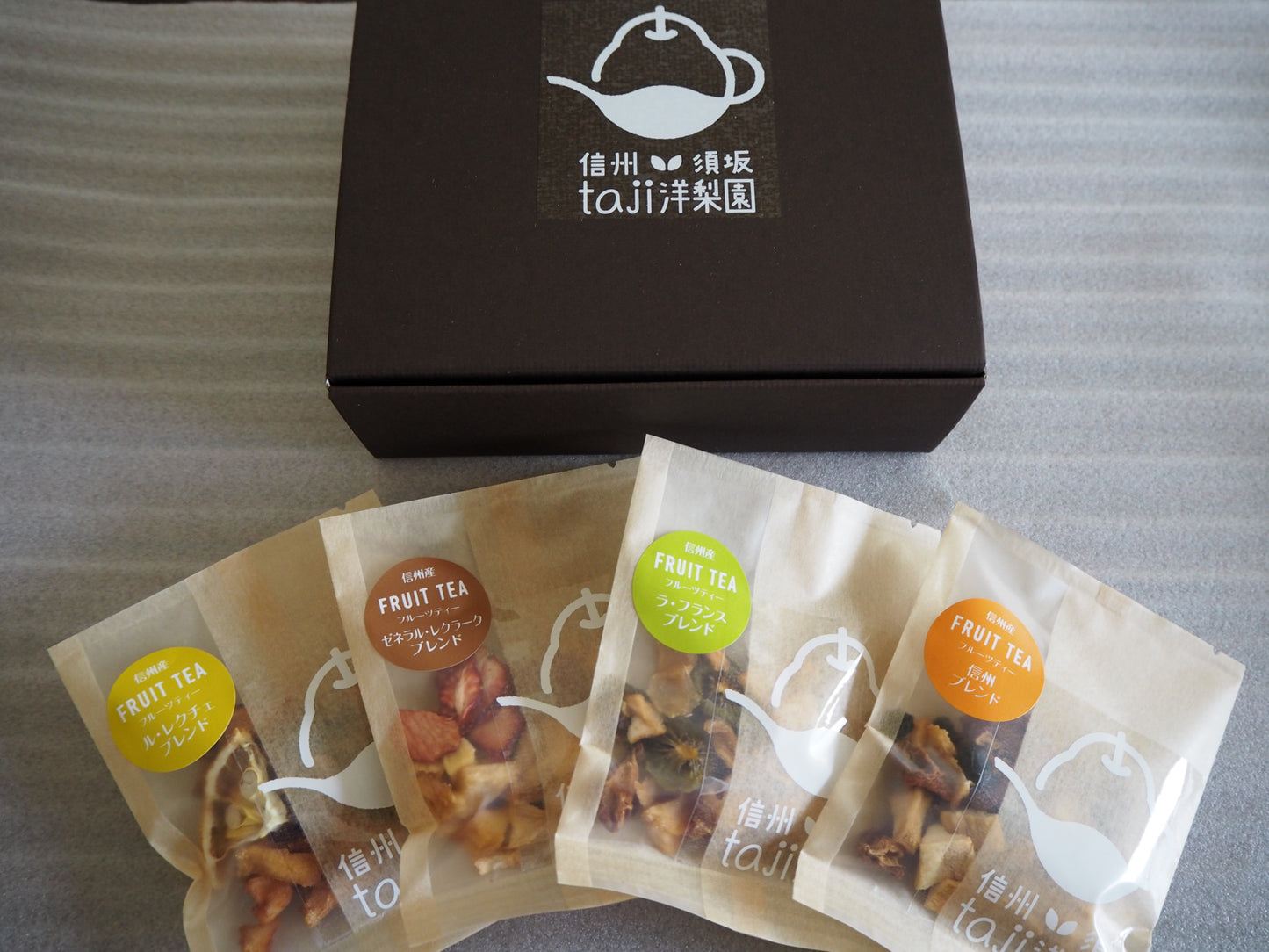 Four-Variety Fruit Tea Set
